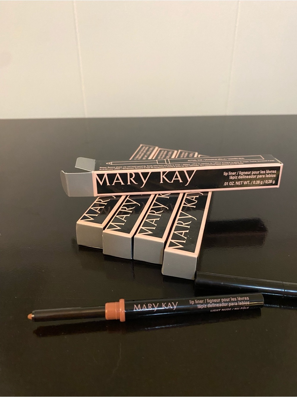 Mary Kay Light Nude lip liner classic formula set of 5